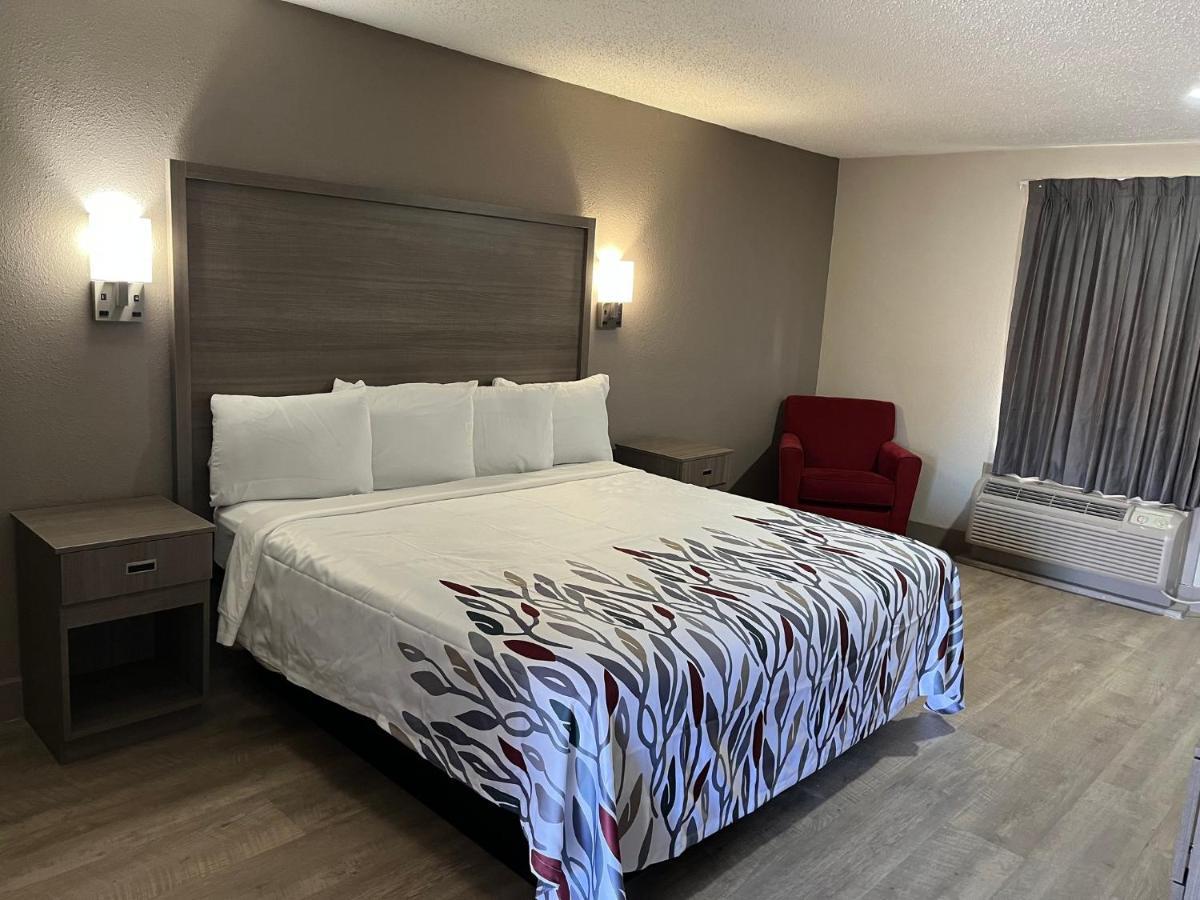Red Roof Inn & Suites Newport News Luaran gambar