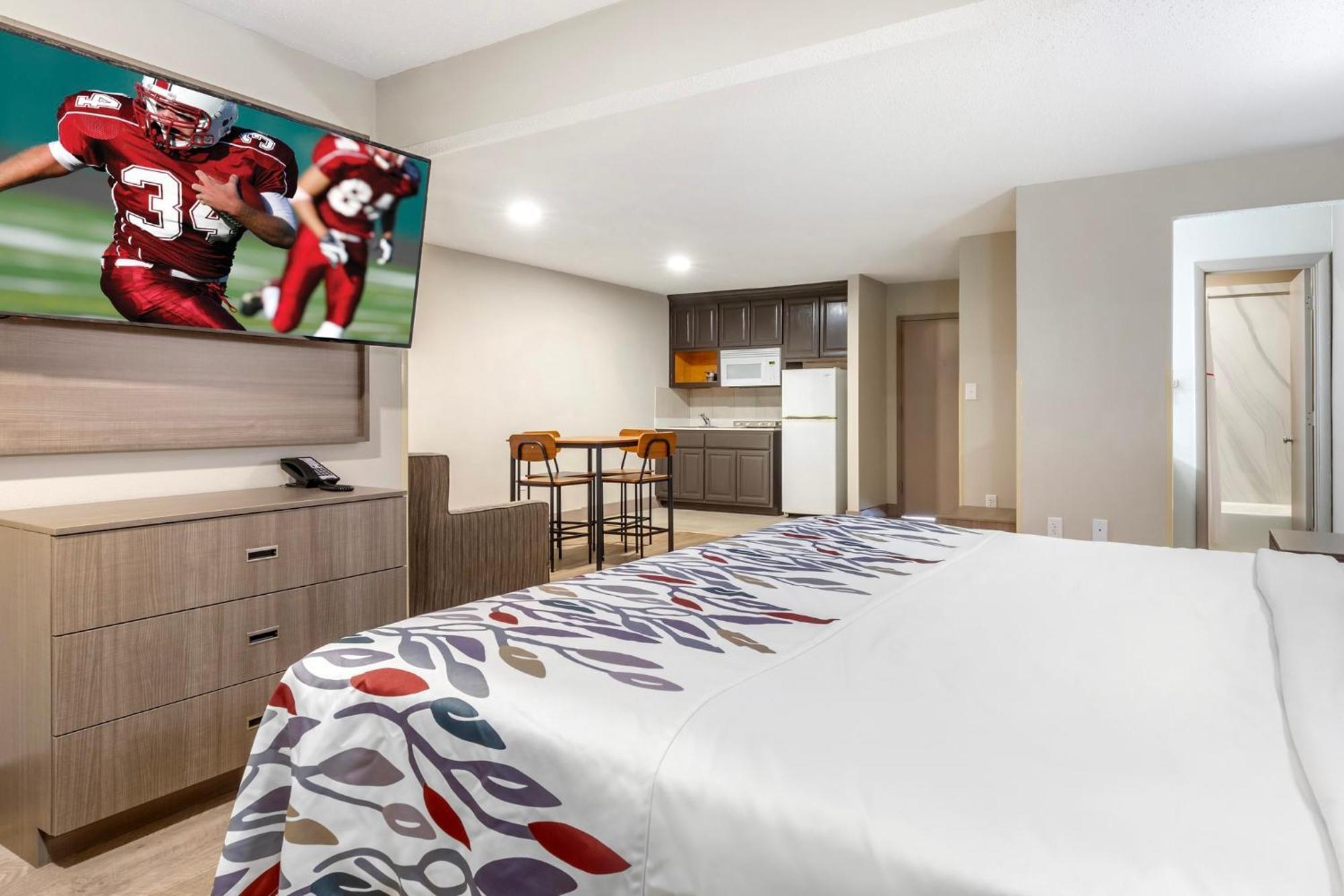 Red Roof Inn & Suites Newport News Luaran gambar