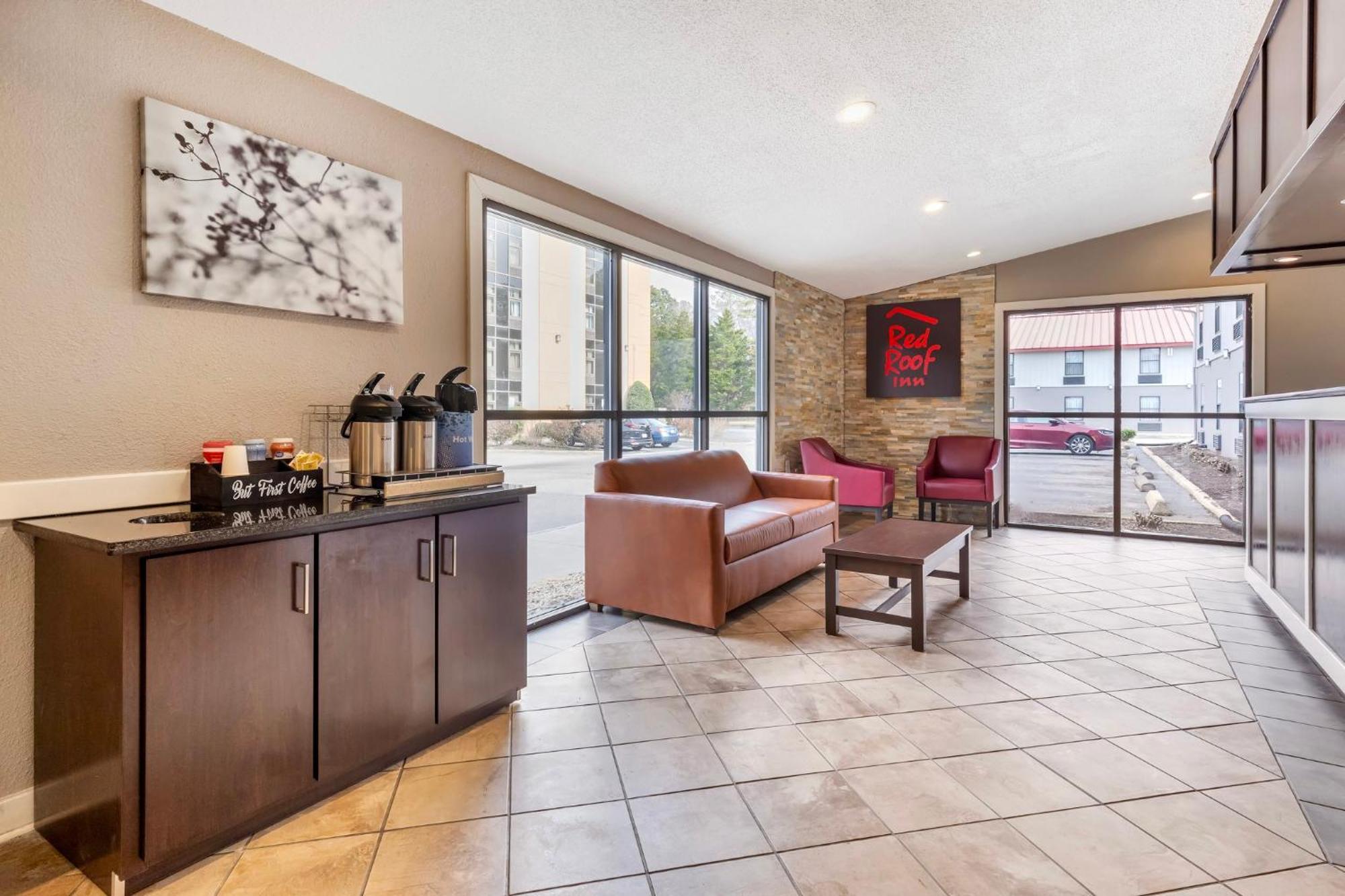 Red Roof Inn & Suites Newport News Luaran gambar