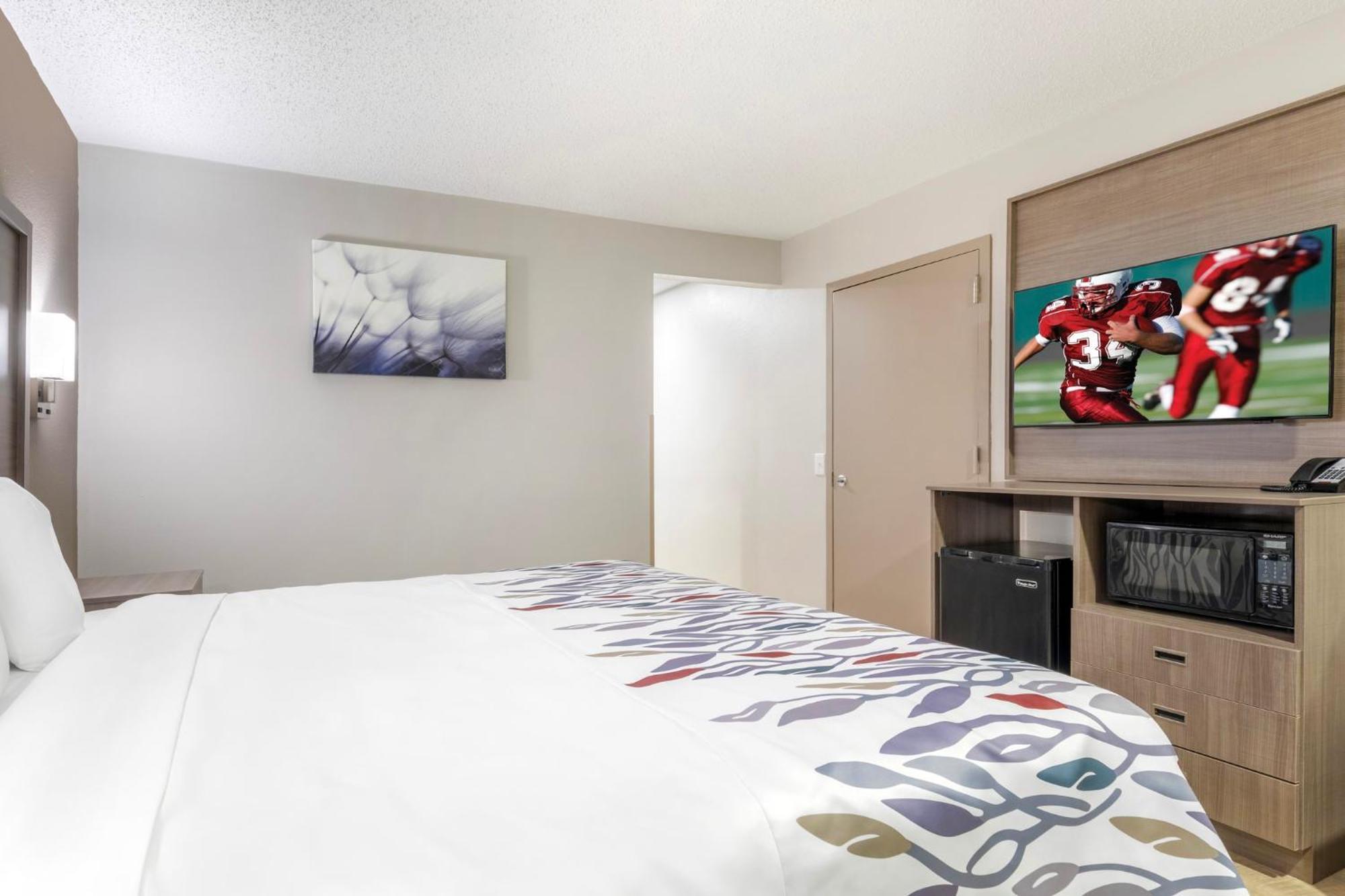 Red Roof Inn & Suites Newport News Luaran gambar
